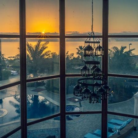 Sweimeh The Precious Guesthouse מראה חיצוני תמונה
