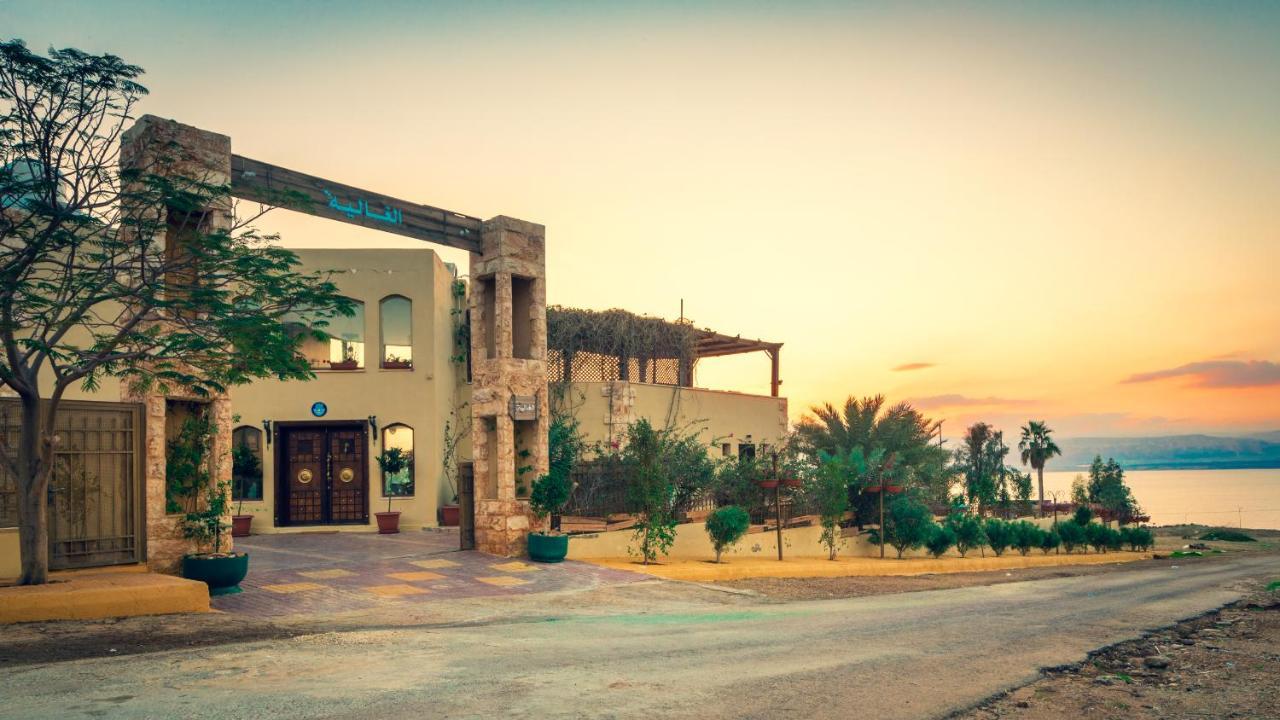 Sweimeh The Precious Guesthouse מראה חיצוני תמונה
