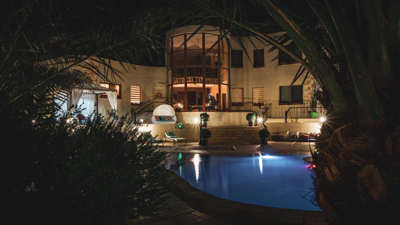 Sweimeh The Precious Guesthouse מראה חיצוני תמונה
