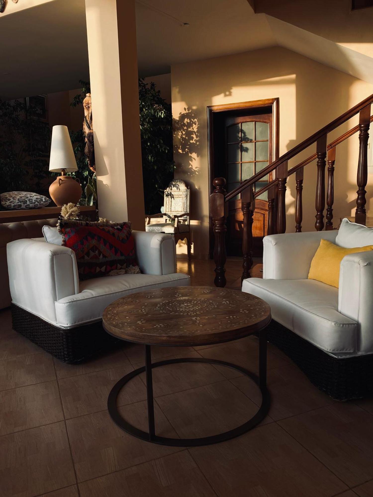 Sweimeh The Precious Guesthouse מראה חיצוני תמונה
